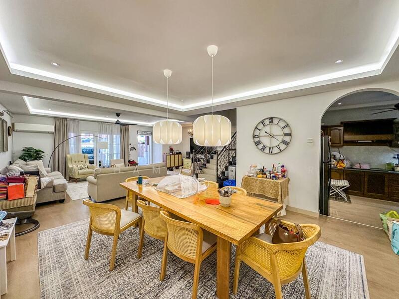 Bandar Tun Hussein Onn - 4