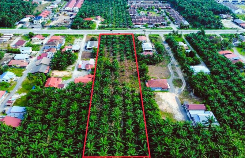 Tanah Tepi Jalan Ijok Selangor - 1