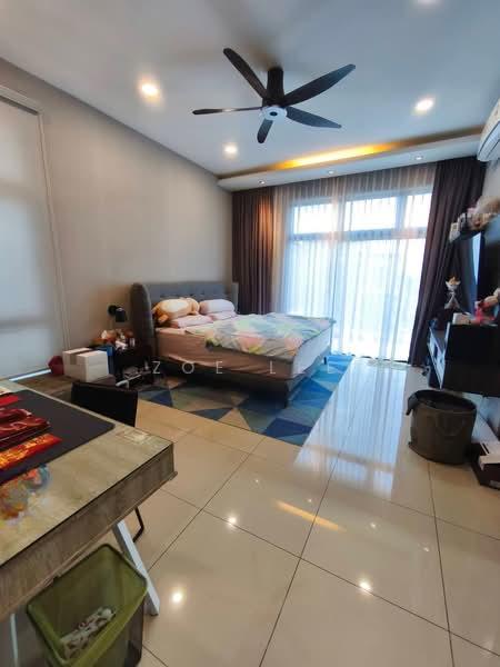 BANDAR CEMERLANG - 4