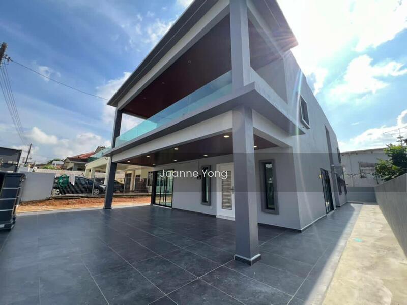 Double Storey Bungalow @ 16 Jalan Angsana, Taman Kebun Teh, Jb Town, Taman Melodies, Suria, Majidee - 1