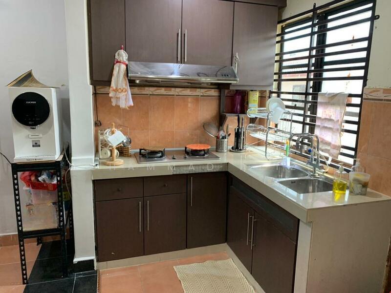 Indera Mahkota 15 - 4