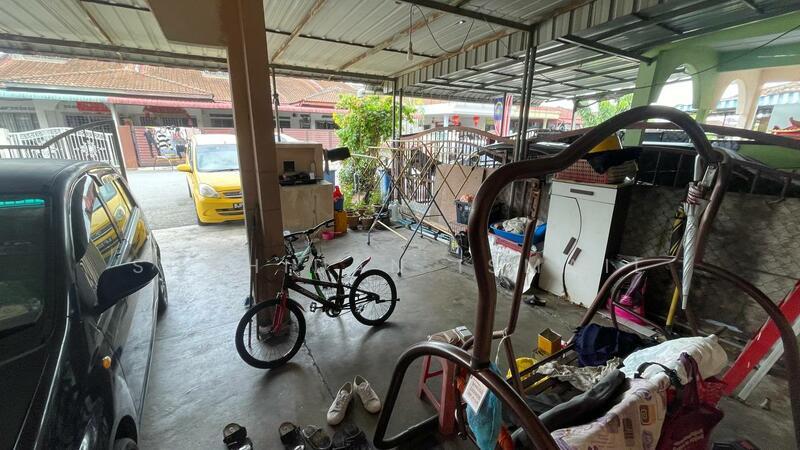 Taman Baiduri - 5