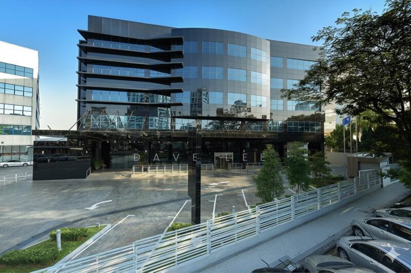 PJ 9 Storey Commercial Bungalow Prime Area - 1