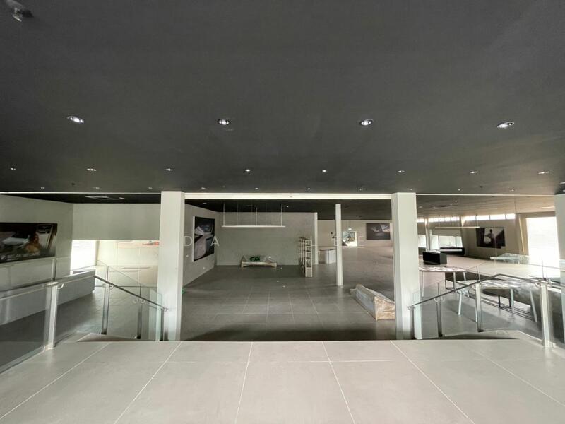 PJ 9 Storey Commercial Bungalow Prime Area - 4