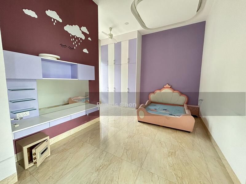 Country Heights Damansara - 4