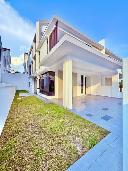 The Woodlands Cluster Homes @ Horizon Hills - 3