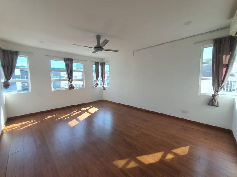 Blue Sky Residence - 1