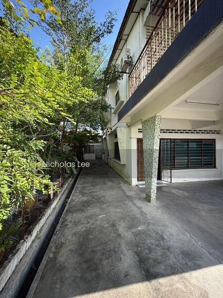 Double Storey SEMID at Taman Kampar - 5
