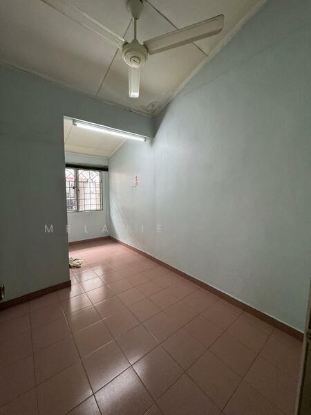 Bandar Menjalara 62b - 3