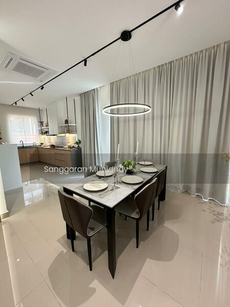 Rumah Teres Dua Tingkat di Kubang Semang Penang - 3