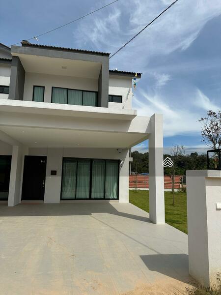 Rumah Teres Dua Tingkat di Kubang Semang Penang - 1