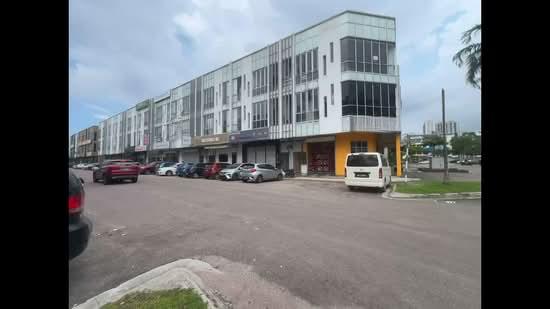 Taman Megah Ria - 3