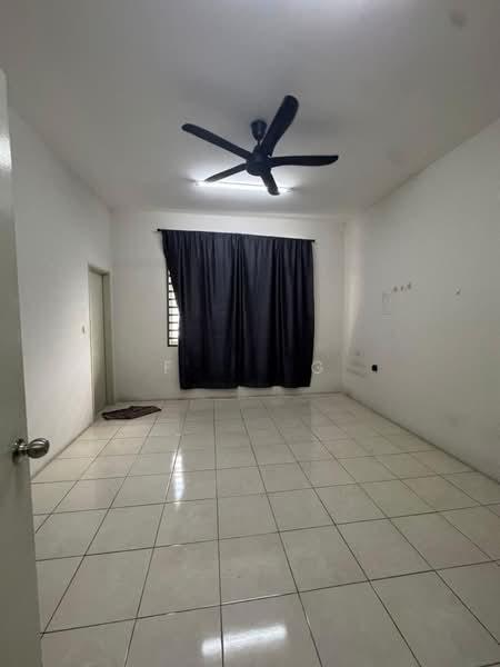 Bandar Mahkota Banting - 3