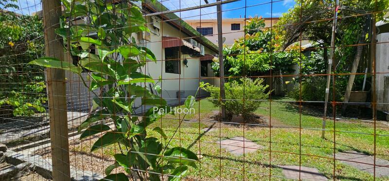 Tanjung Bungah single storey bungalow - 3