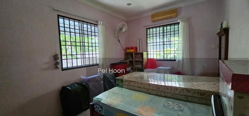 Tanjung Bungah single storey bungalow - 5