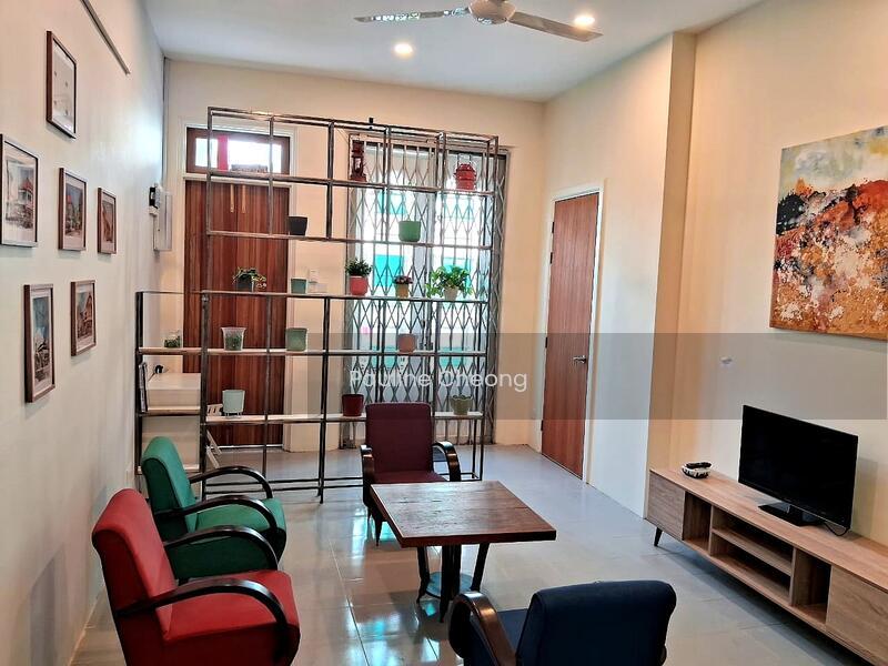 2-Stry Terrace House Georgetown Near Gleneagles Hospital - 1