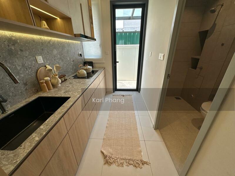 Freehold landed house 25 minutes from SS2 - 5