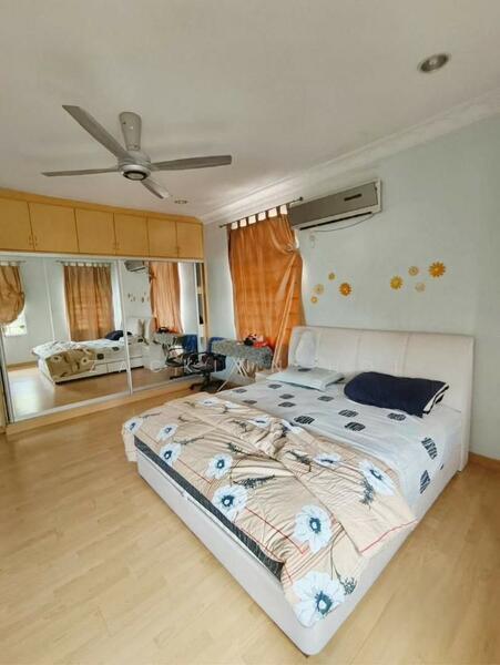 Partially Furnished 2 Sty Semi D Kemuning Greenhills Kota Kemuning - 5