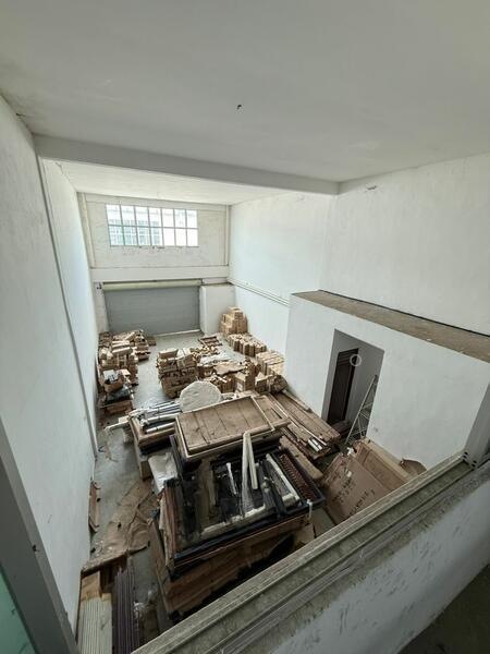 1.5 Storey Intermediate Terrace Factory @ Demak Laut Sejingkat - 5