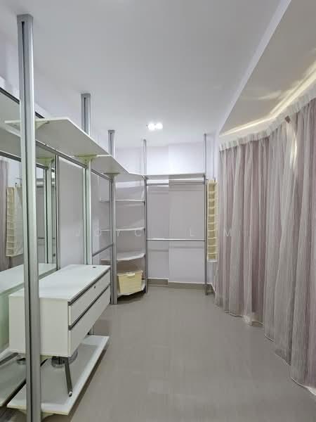 Regency Heights Condo - 3