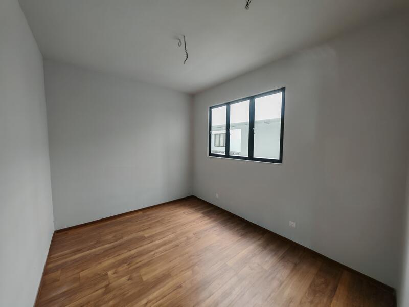 Admiral Residences - 5