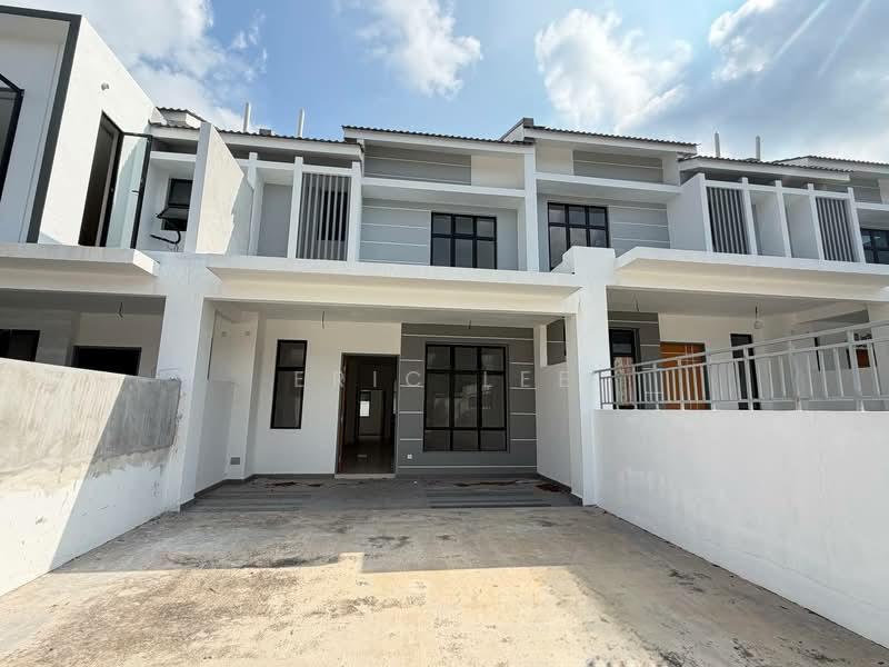 Straits View - 5