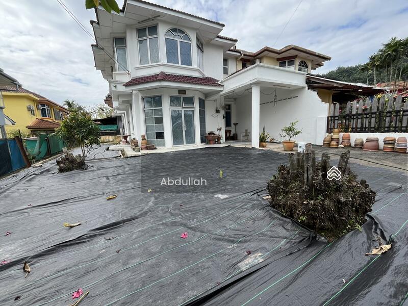 Taman Dahlia (Bandar Baru Salak Tinggi) - 1