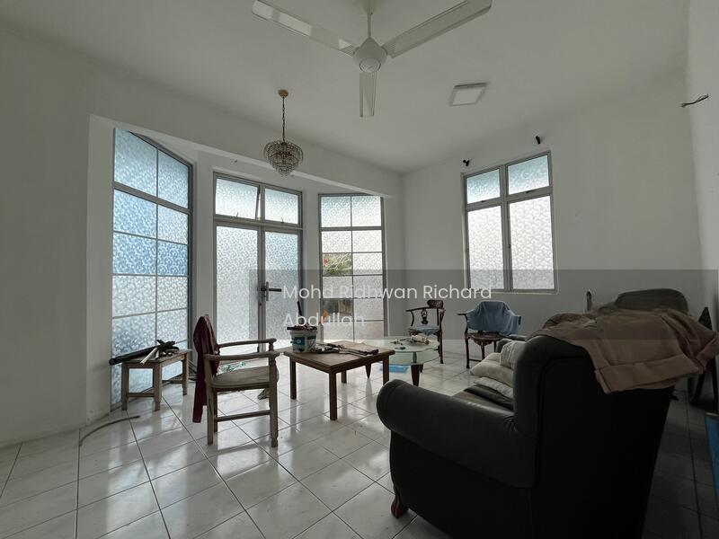 Taman Dahlia (Bandar Baru Salak Tinggi) - 2