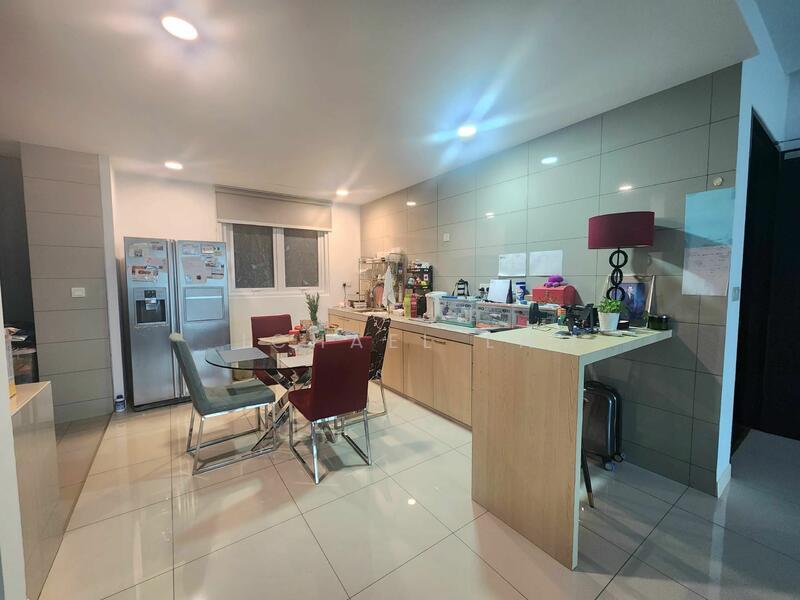 Uptown Residences - 4