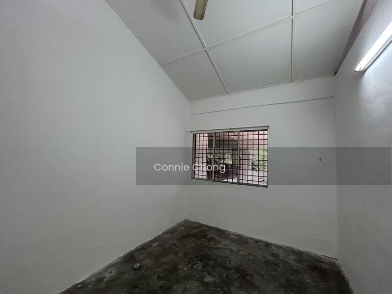 SINGLE STOREY @ TAMAN JAYAMAS SEREMBAN - 4