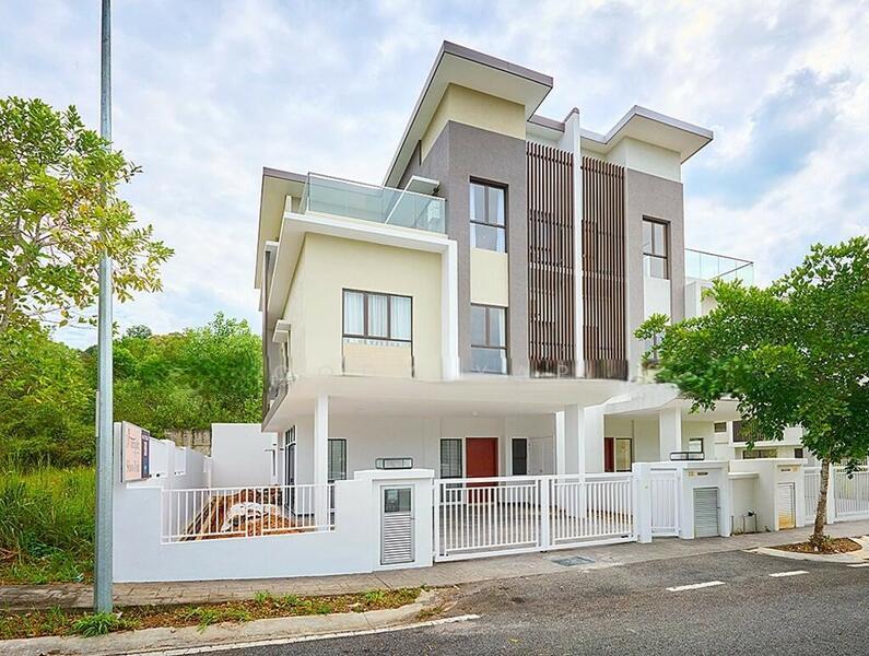 D'Templer Hilltop Residences - 3