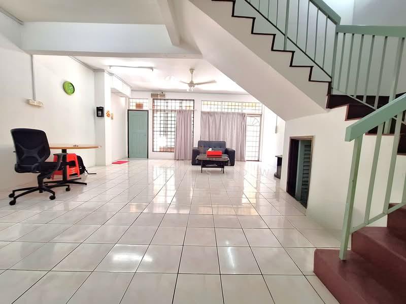 Taman Puncak Jalil - 4