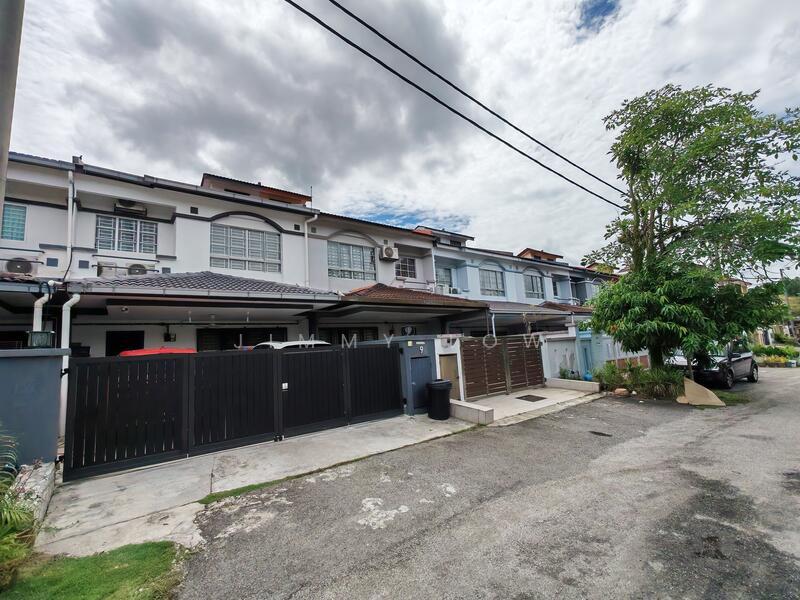 Taman Damai Utama, Bandar Kinrara, Jalan DU - 2