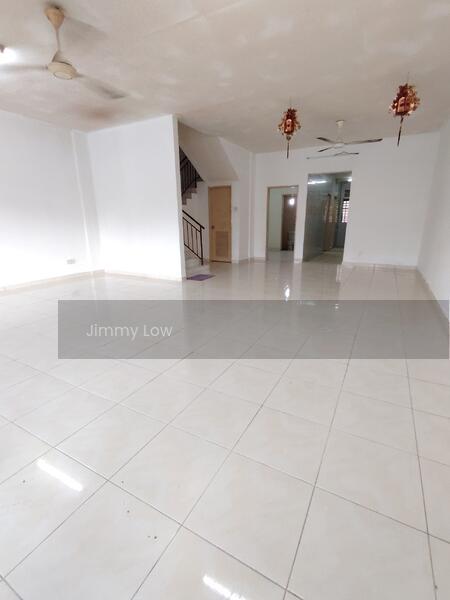 Taman Damai Utama, Bandar Kinrara, Jalan DU - 3