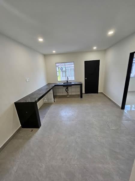 Bandar Selesa Jaya - 4