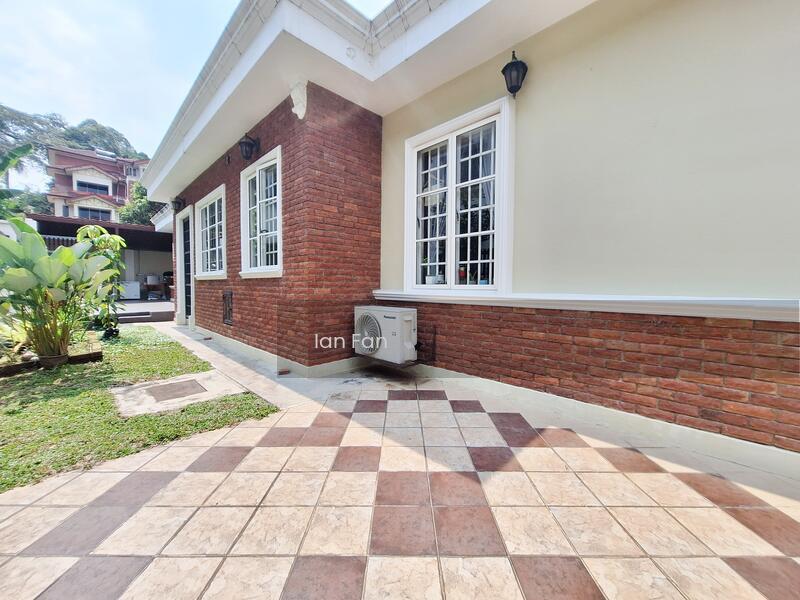 Equine Park (Taman Equine) Bungalow - 2