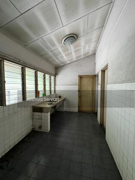 Bungalow at Taman Bukit Pantai - 4