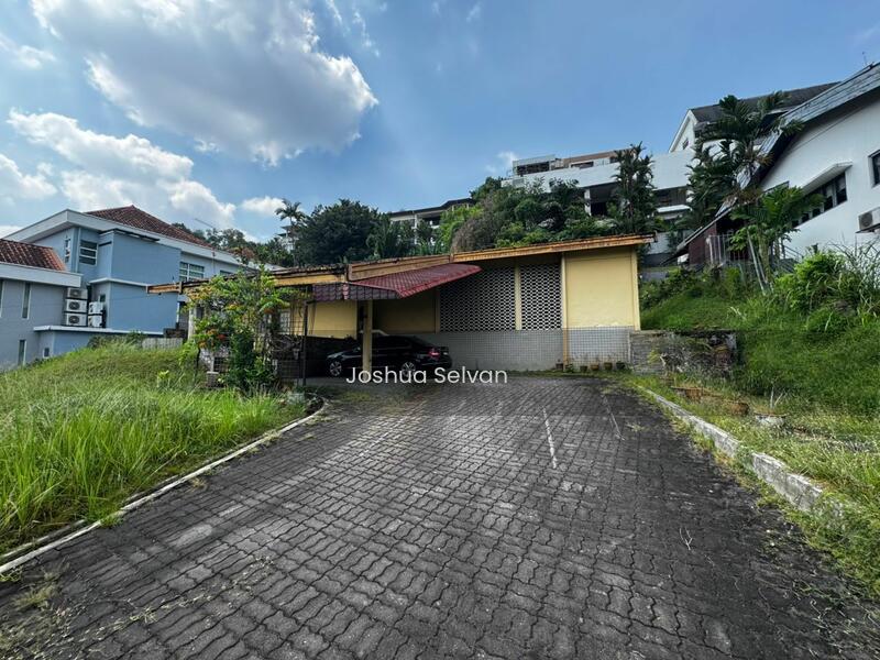 Bungalow at Taman Bukit Pantai - 1