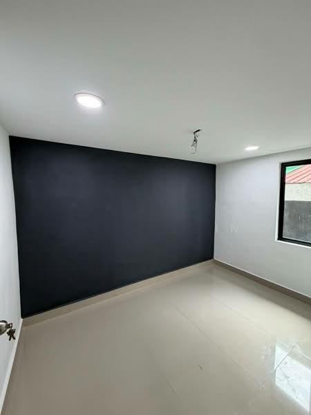 Taman Johor Jaya - 3