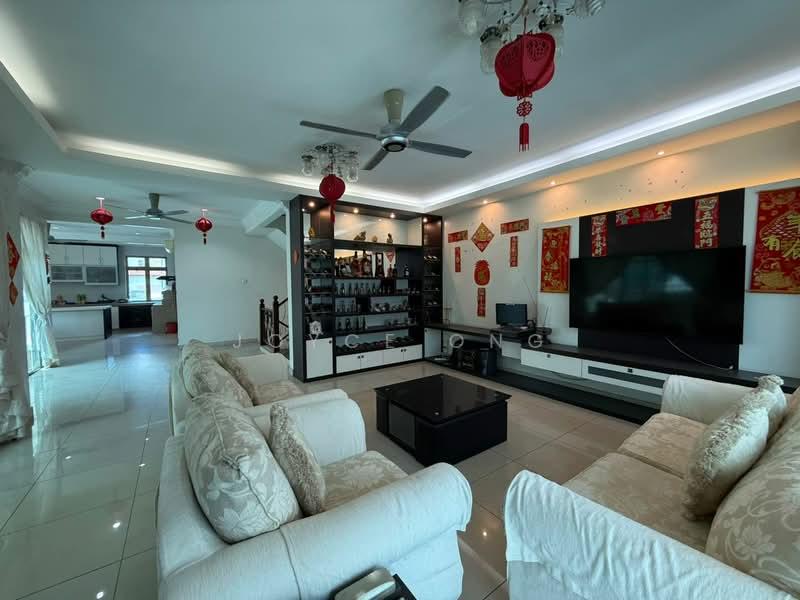 Taman Sutera Utama - 1