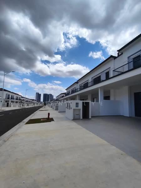 RESIDENSI BOTANI 3 - 3
