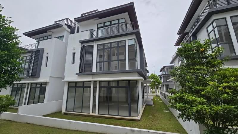 3 STOREY SEMI-D SENNA RESIDENCE PRESINT 12 PUTRAJAYA - 4