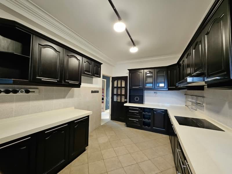 Diamond Villa Condominium - 3