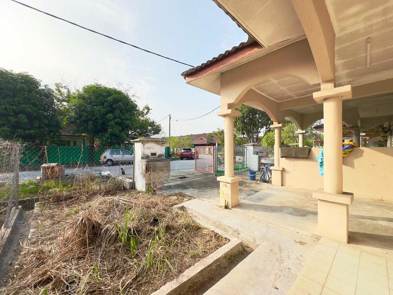 Refurbished Single Storey Alam Perdana, Puncak Alam – Open Facing & Easy Parking - 4