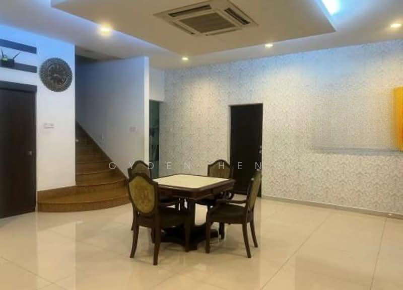 Jalan Kebangsaaan, Taman University - 1