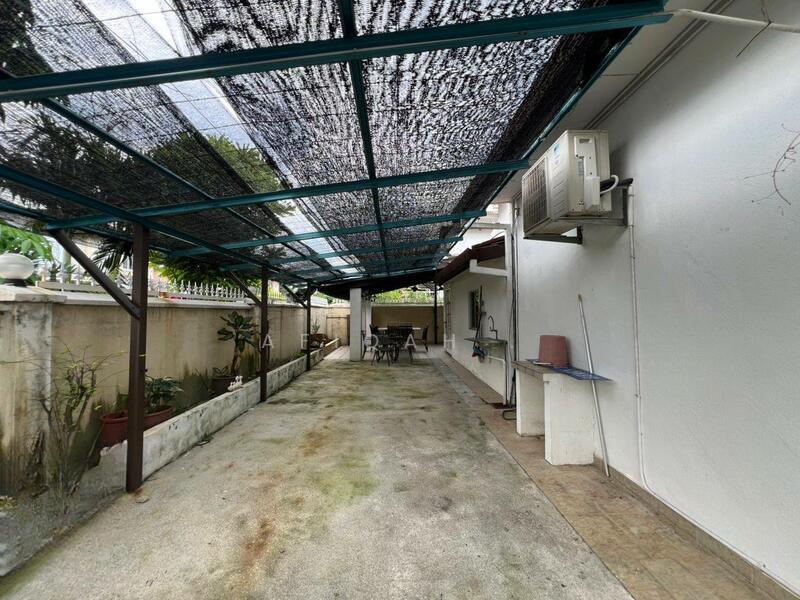 USJ 6 Corner Lot - 4