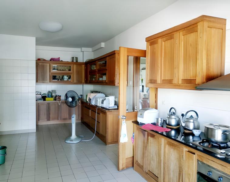 The Regency Condominium - 5