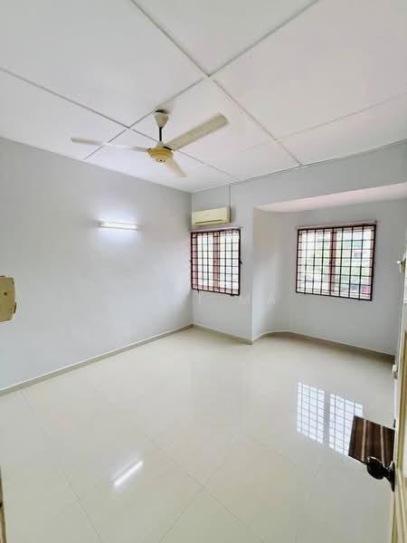 Taman Kosas - 3