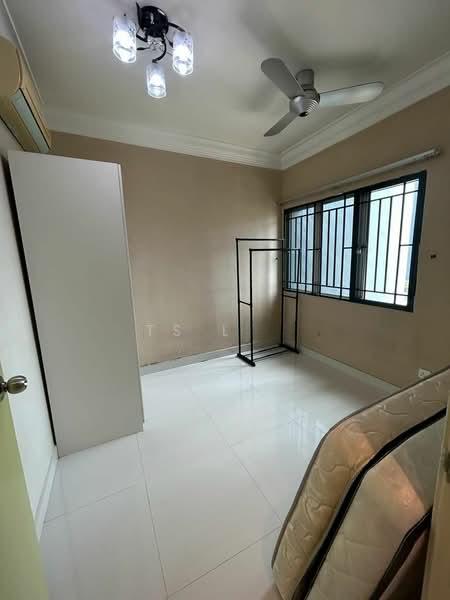 Green Avenue Condominium - 5