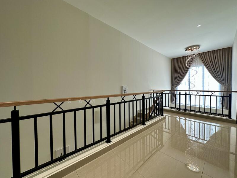 Medini Signature - 3